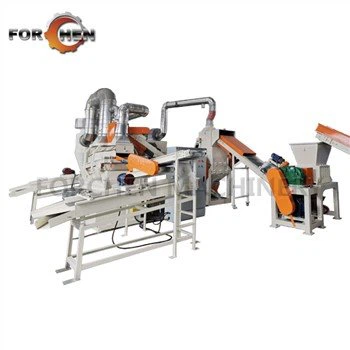 Velký stroj na recyklaci kabelu do auta